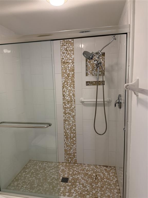 2004 Longpointe Circle Venice, FL 34293 - Photo 50 of 54 a bathroom with a shower