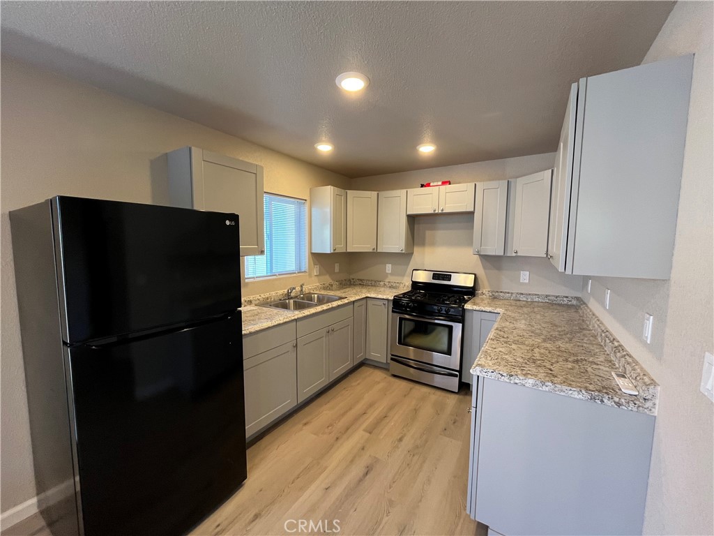 1172 East Rice Ranch Road, Unit 101 102 Santa Maria, CA 93455 - Photo 6 of 20