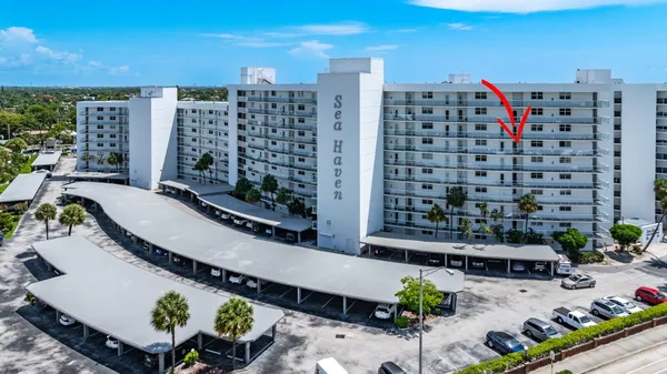 $2,400 | 2731 Northeast 14th Street Causeway, Unit 702, Pompano Beach, FL 33062