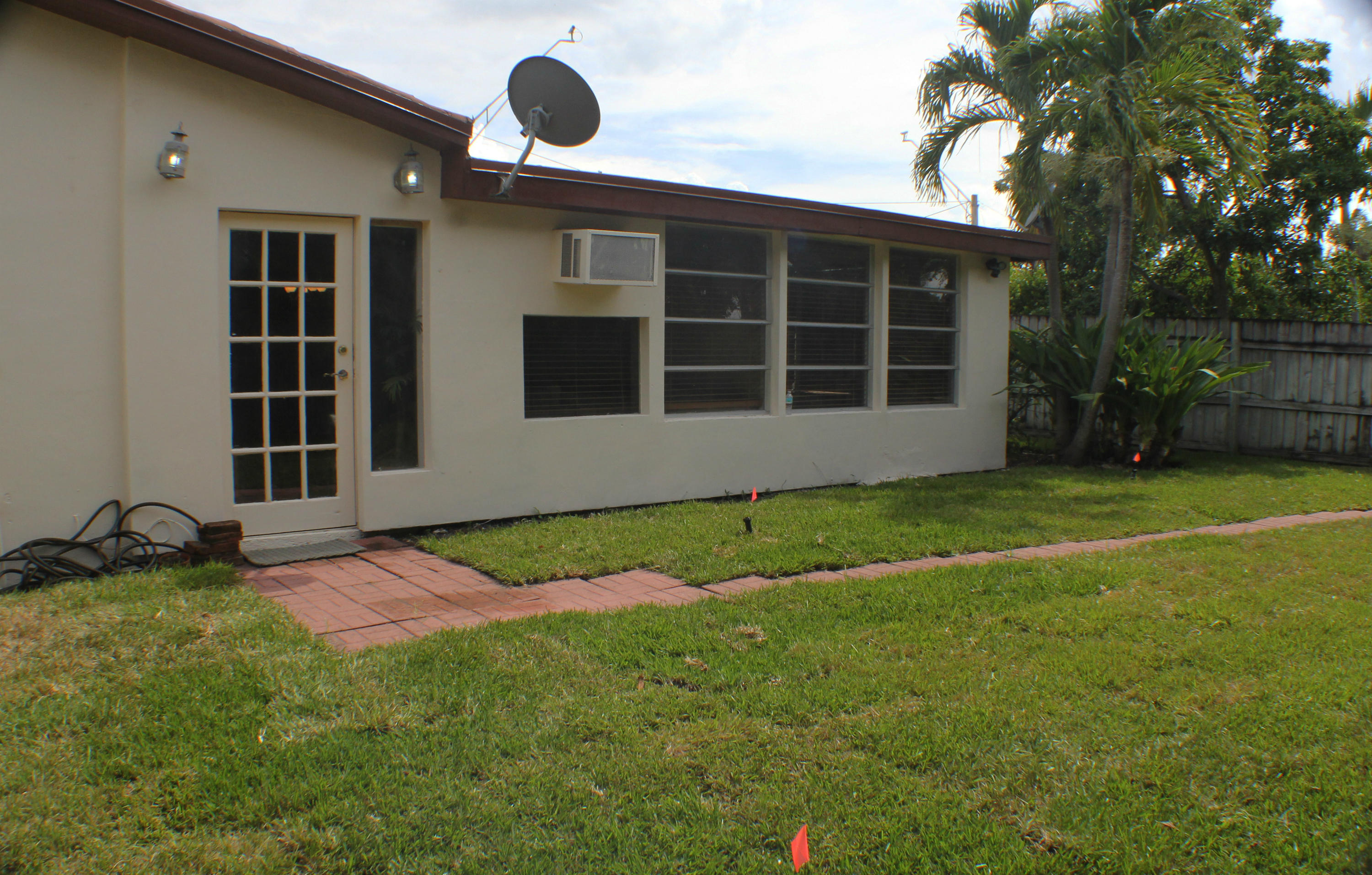1199 West Camino Real Boca Raton, FL 33486 - Photo 16 of 17 IMG_0667