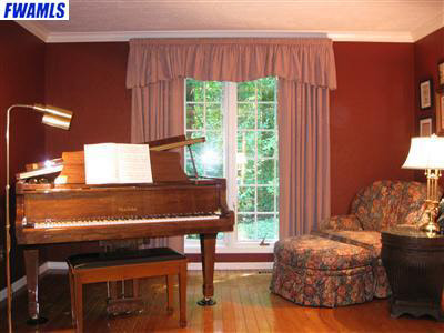 11631 Gladesford Road Roanoke, IN 46783 - Photo 11 of 30 Gallery Image 11