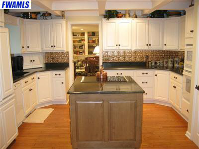 11631 Gladesford Road Roanoke, IN 46783 - Photo 4 of 30 Gallery Image 4