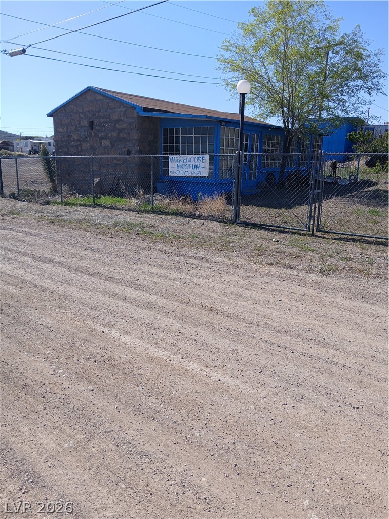 508 North Main Street Goldfield, NV 89013 - Photo 21 of 30 View of property with a fenced front yard