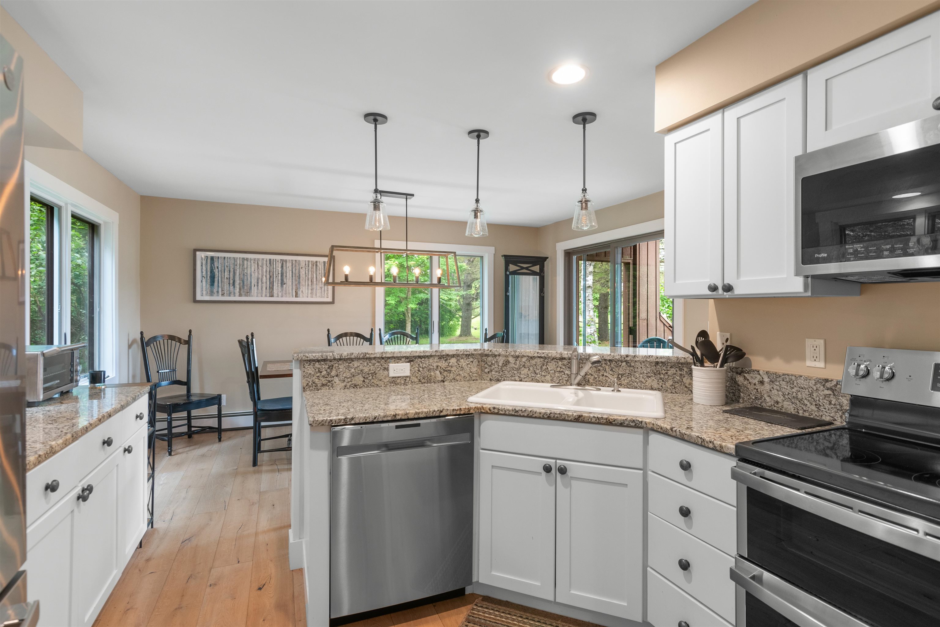 91 View Road, Unit 15 Stowe, VT 05672 - Photo 13 of 39