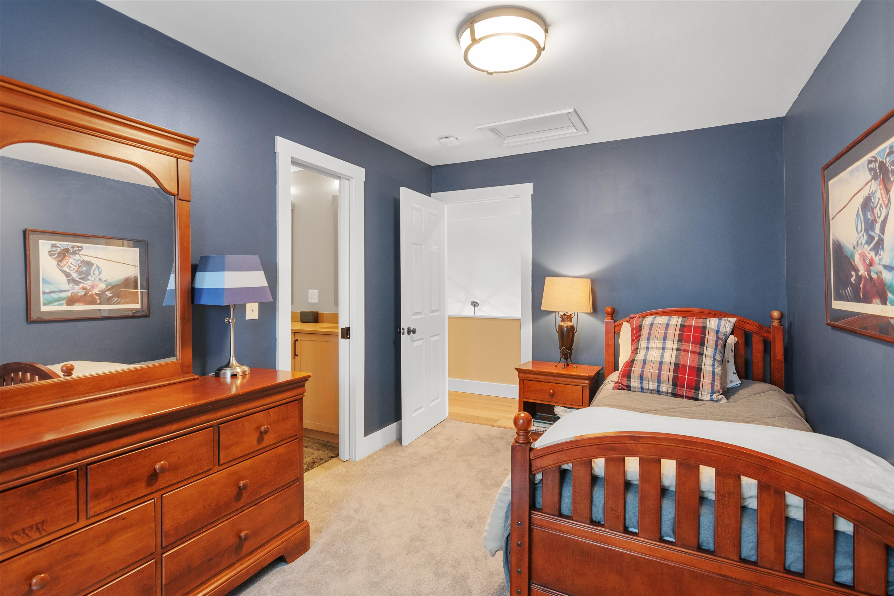 91 View Road, Unit 15 Stowe, VT 05672 - Photo 18 of 39