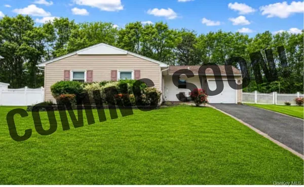 $650,000 | 154 Spiral Road, Holtsville, NY 11742