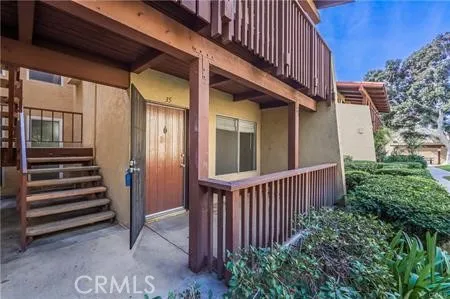 $2,600 | 1040 West MacArthur Boulevard, Unit 35, Santa Ana, CA 92707