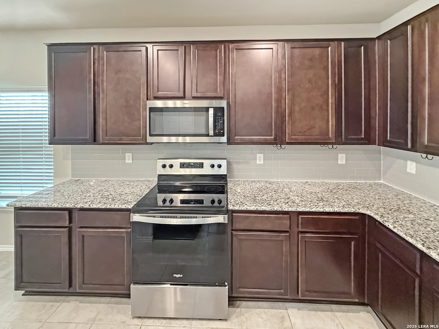 9231 Yaya Road Converse, TX 78109 - Photo 4 of 28