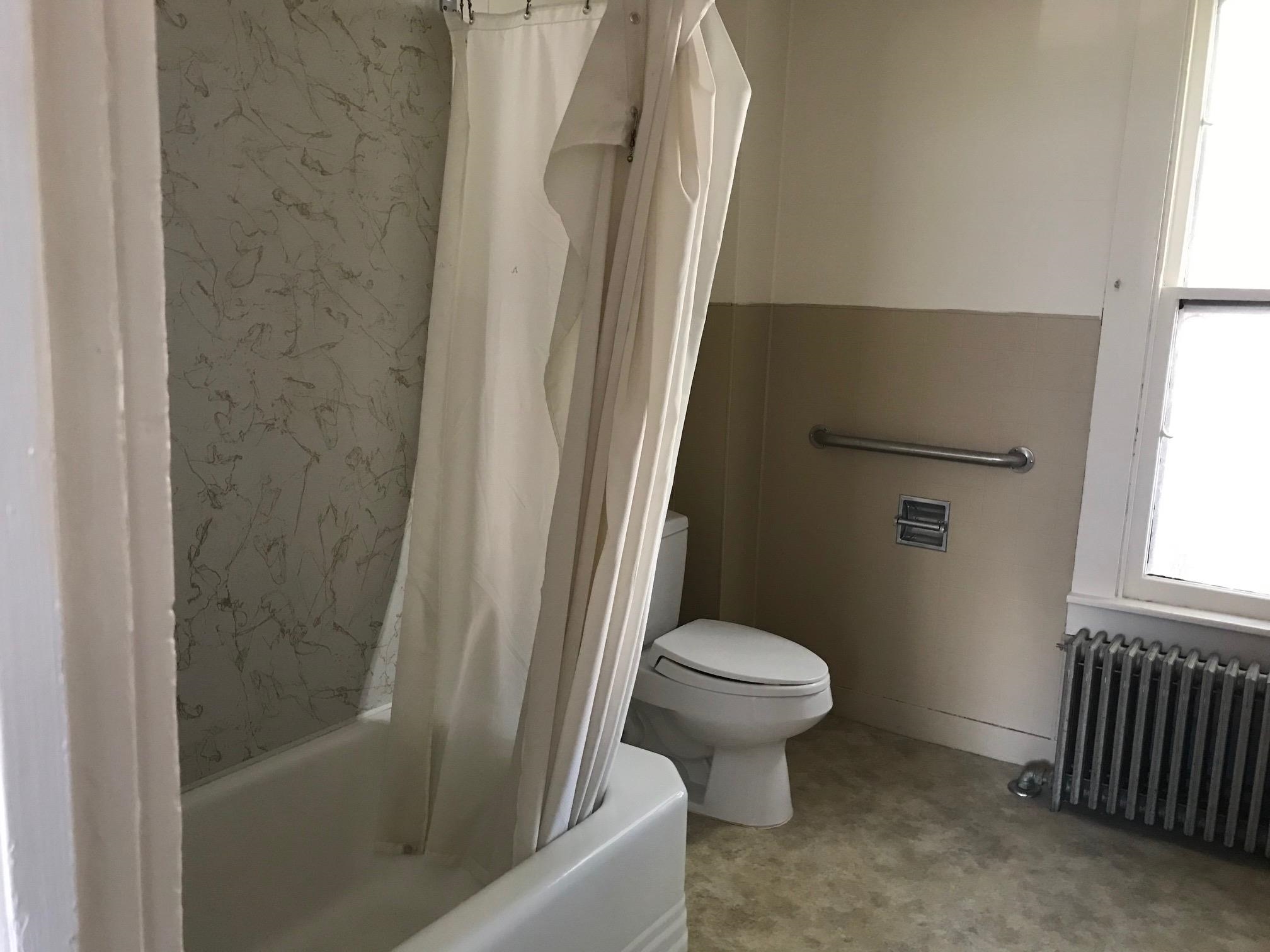 44 Washington Street Rutland, VT 05701 - Photo 12 of 26