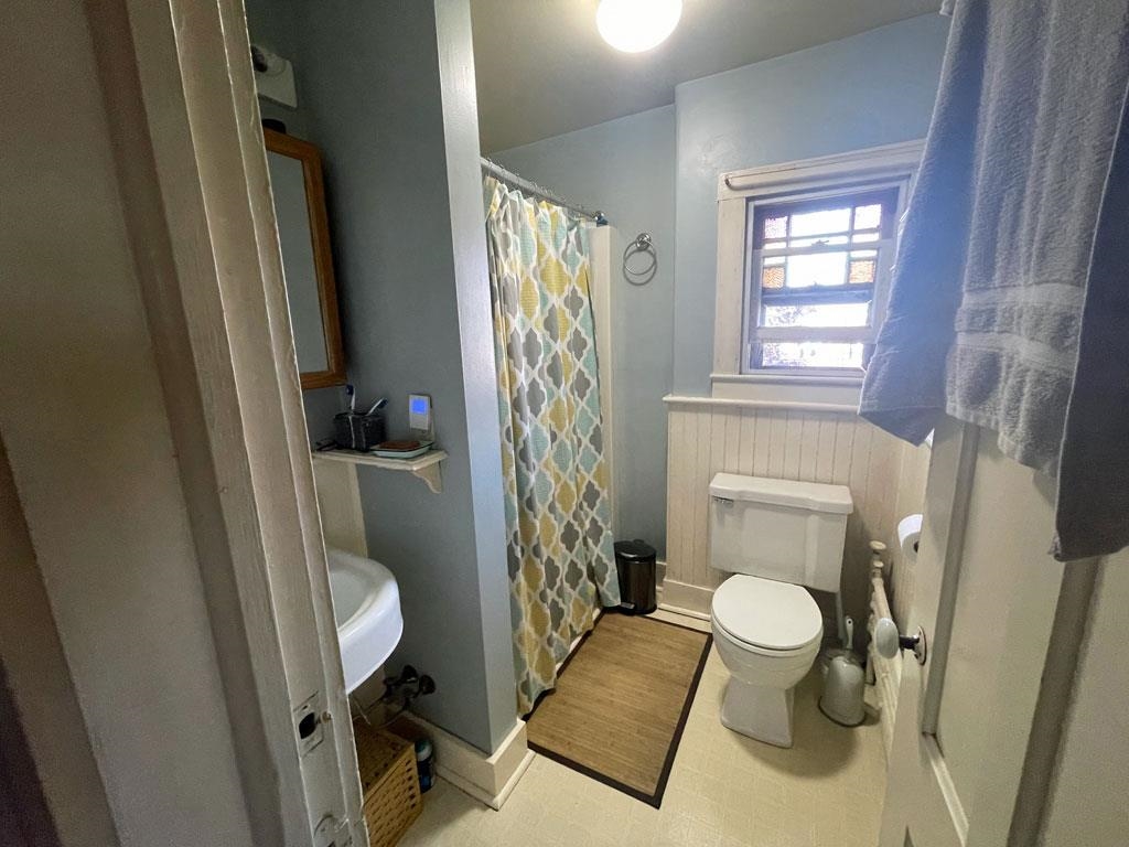 44 Washington Street Rutland, VT 05701 - Photo 3 of 26