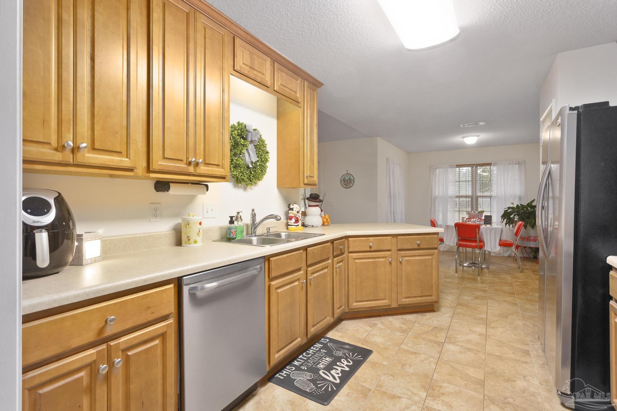 598 McKenzie Road Cantonment, FL 32533 - Photo 16 of 50