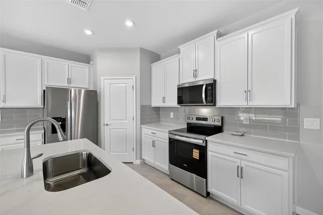 $459,798 | 31350 Pendleton Lndg Circle, Wesley Chapel, FL 33545