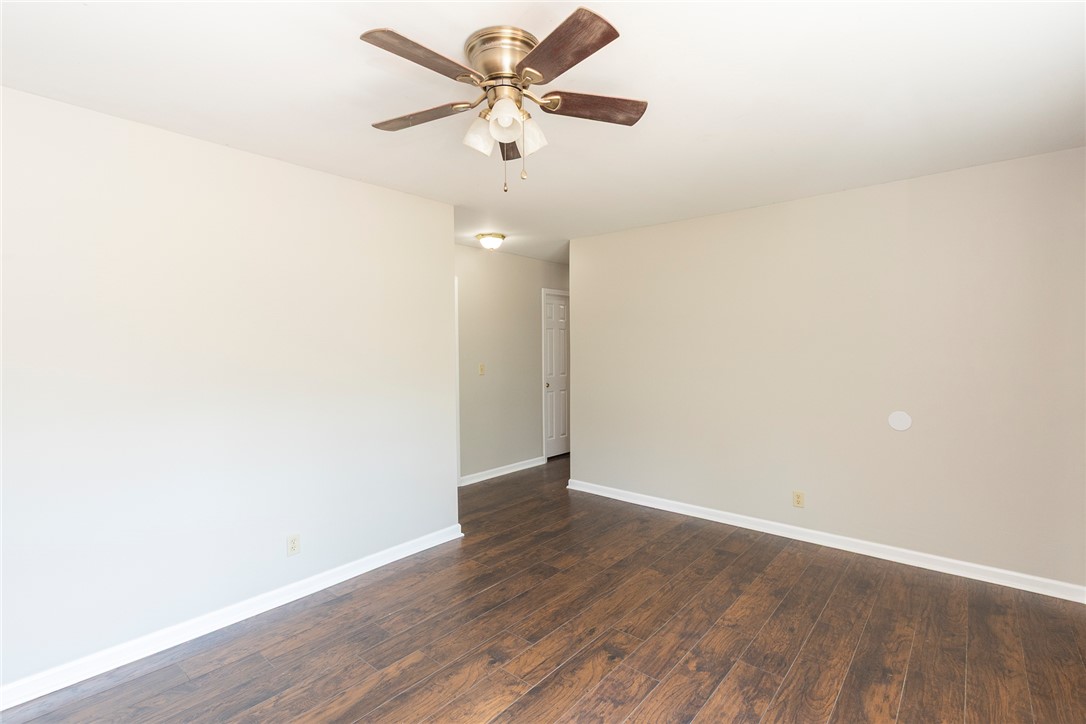 820 Travis Road Anderson, SC 29626 - Photo 14 of 46 This inviting space features rich hardwood floors and offers a versatile layout for everyday living.