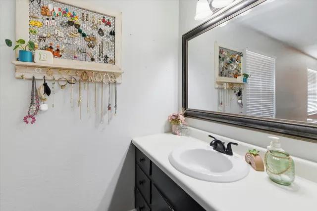 $339,000 | 4012 Yardley Circle, Tallahassee, FL 32309