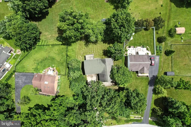 an aerial view of multiple house