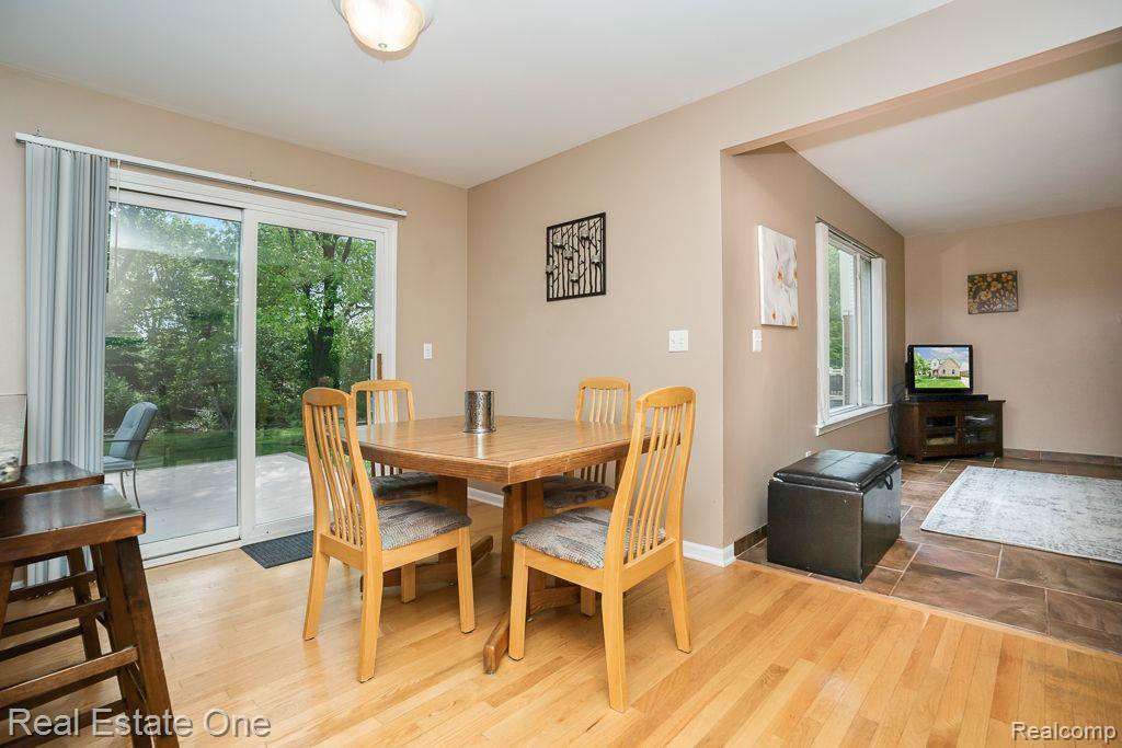 2817 Long Meadow Lane Rochester Hills, MI 48307 - Photo 16 of 57