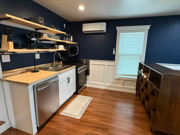 $1,100 | 328 Franklin Street, Galena, IL 61036