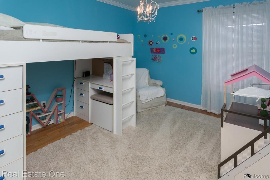 8184 Green Road Fenton, MI 48430 - Photo 11 of 39 4Y0A0194.jpg