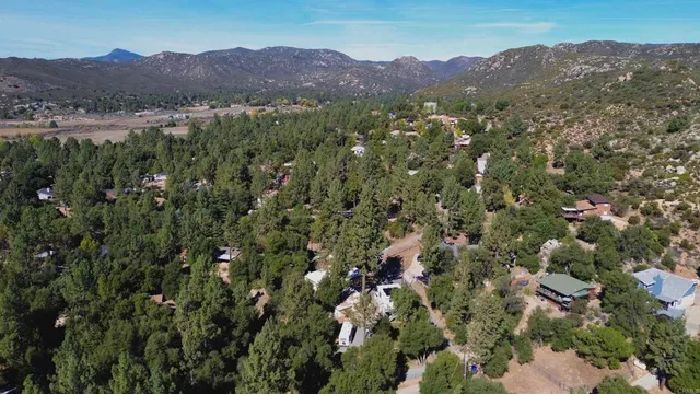 $479,900 | 28919 Deer Creek Trail, Pine Valley, CA 91962