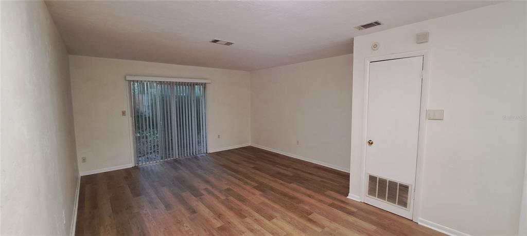 3925 Southwest 26th Terrace, Unit B Gainesville, FL 32608 - Photo 2 of 21