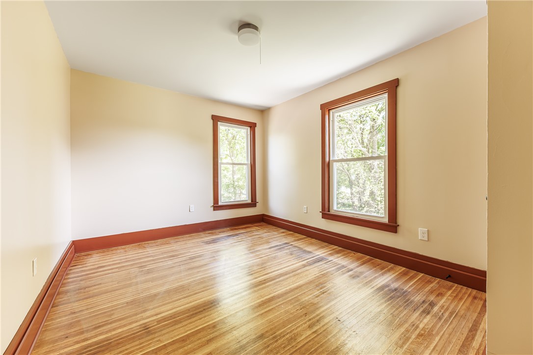 266 Lyndhurst Street Rochester, NY 14605 - Photo 9 of 14 Bedroom #3