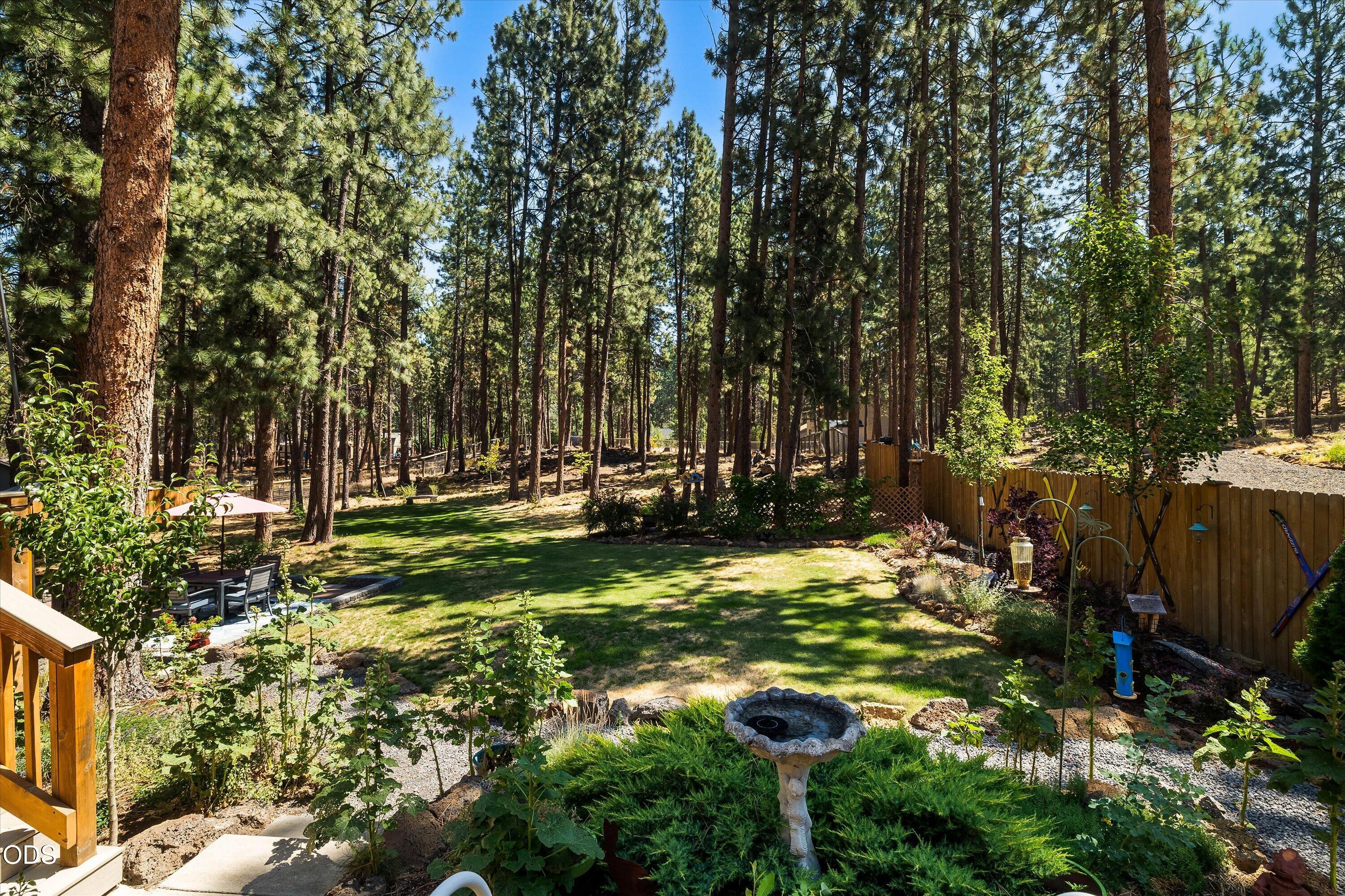 60134 Turquoise Road Bend, OR 97702 - Photo 37 of 50 Gallery Image 37