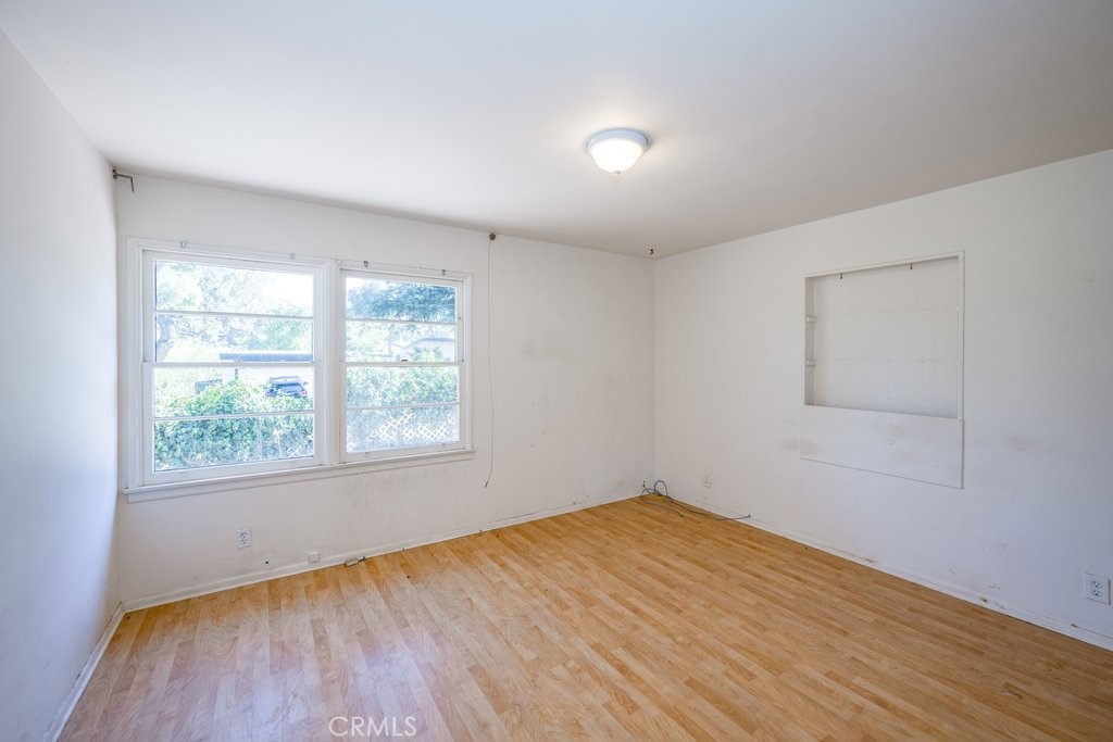 10652 Commerce Avenue Tujunga, CA 91042 - Photo 14 of 33