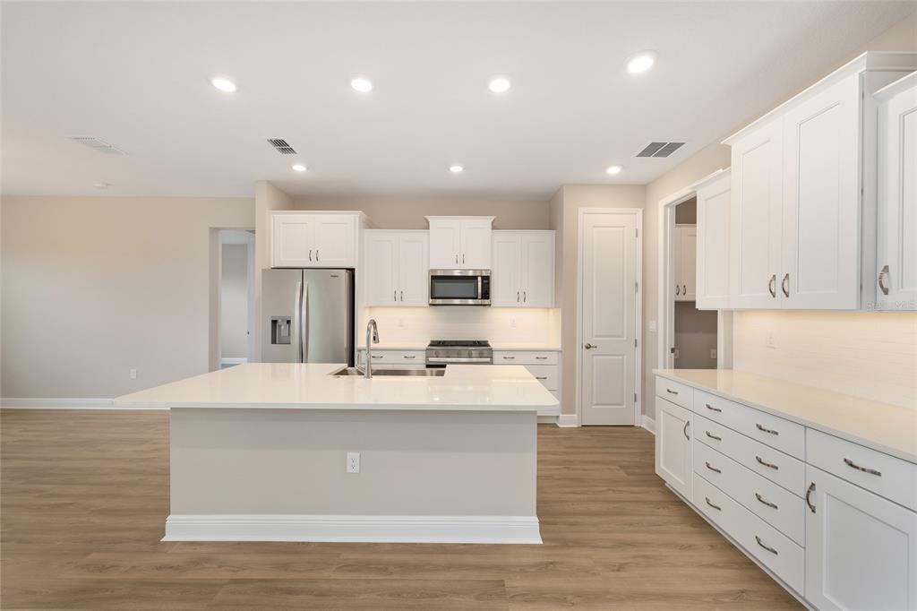 10567 Southwest 101st Ln Road Ocala, FL 34481 - Photo 15 of 55