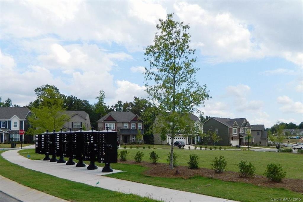 729 Falcon Ridge, Unit HKC109 Fort Mill, SC 29708 - Photo 12 of 12 a view of a green field