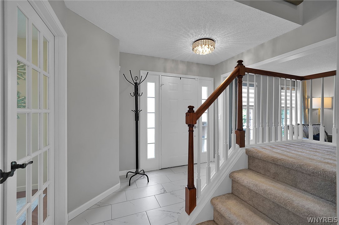 5396 Raintree Court Clarence, NY 14221 - Photo 4 of 50