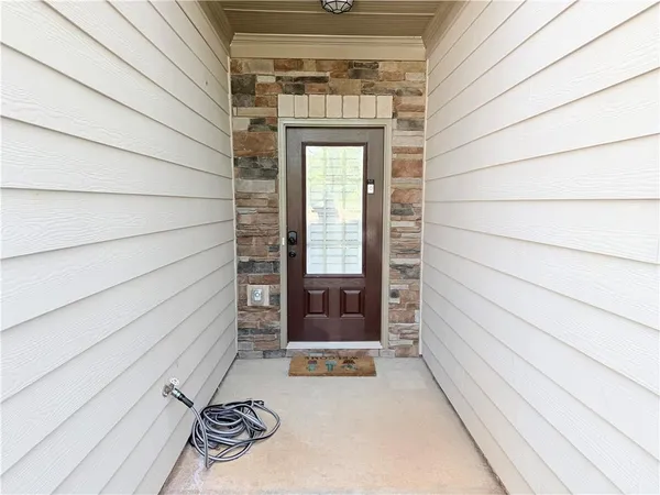 $2,500 | 2104 Shetley Creek Drive, Norcross, GA 30071