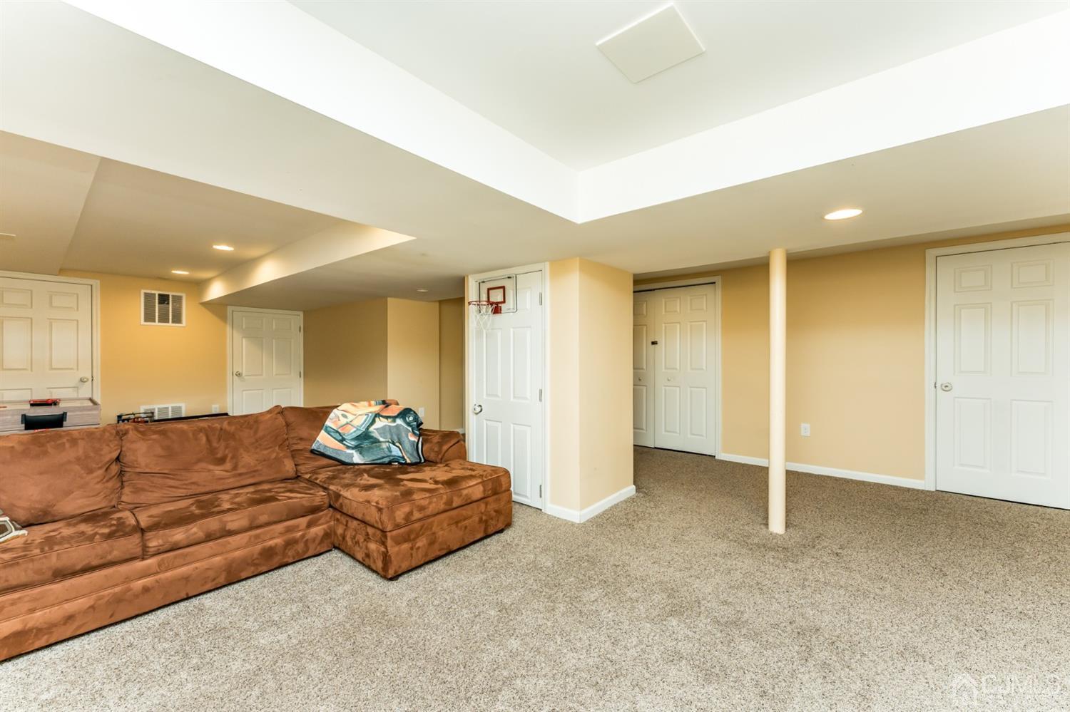 14 Overton Road East Windsor, NJ 08520 - Photo 22 of 39 Gallery Image 22