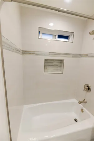 $3,950 | 257 Avenida Victoria, Unit A, San Clemente, CA 92672