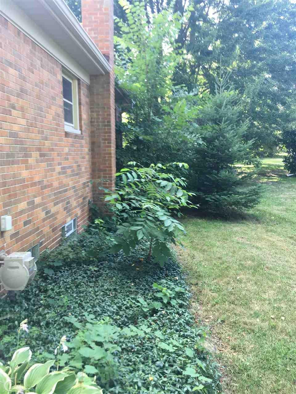 6301 Donaldson Road Troy, MI 48085 - Photo 48 of 50 Side of House
