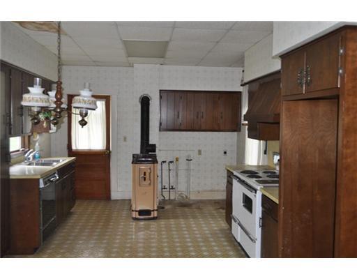 6907 Hogpath Road Greenville, OH 45331 - Photo 2 of 10 Gallery Image 2