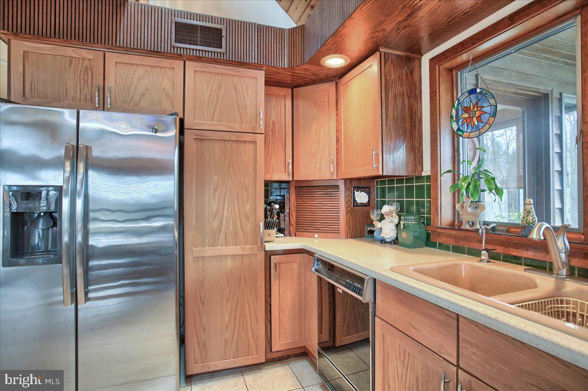 2 Cedar Road Carlisle, PA 17015 - Photo 18 of 44 Gallery Image 18
