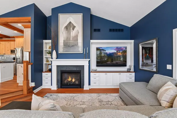 $1,150,000 | 4109 North Shore Drive, Orono, MN 55364