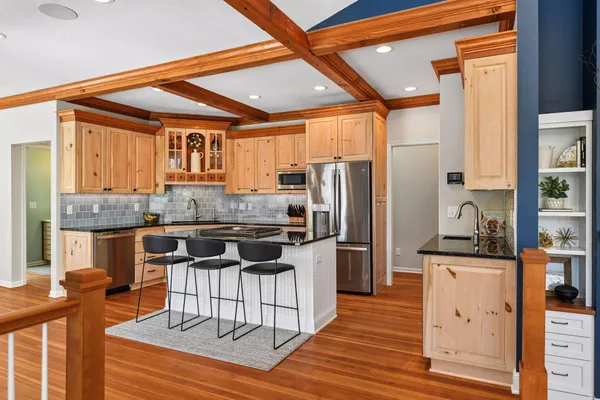 $1,000,000 | 4109 North Shore Drive, Orono, MN 55364