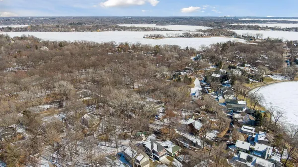 $1,000,000 | 4109 North Shore Drive, Orono, MN 55364