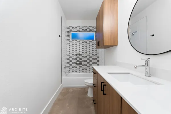 $2,700 | 4523 22nd Place, Lubbock, TX 79407