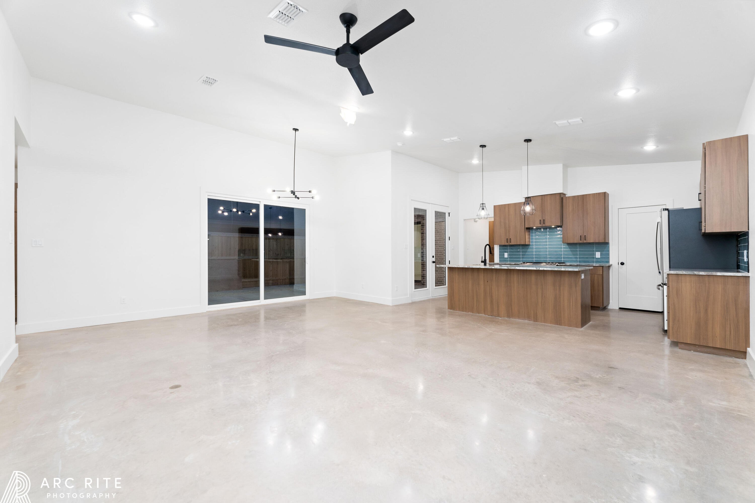 4523 22nd Place Lubbock, TX 79407 - Photo 3 of 29 452322ndPl-23