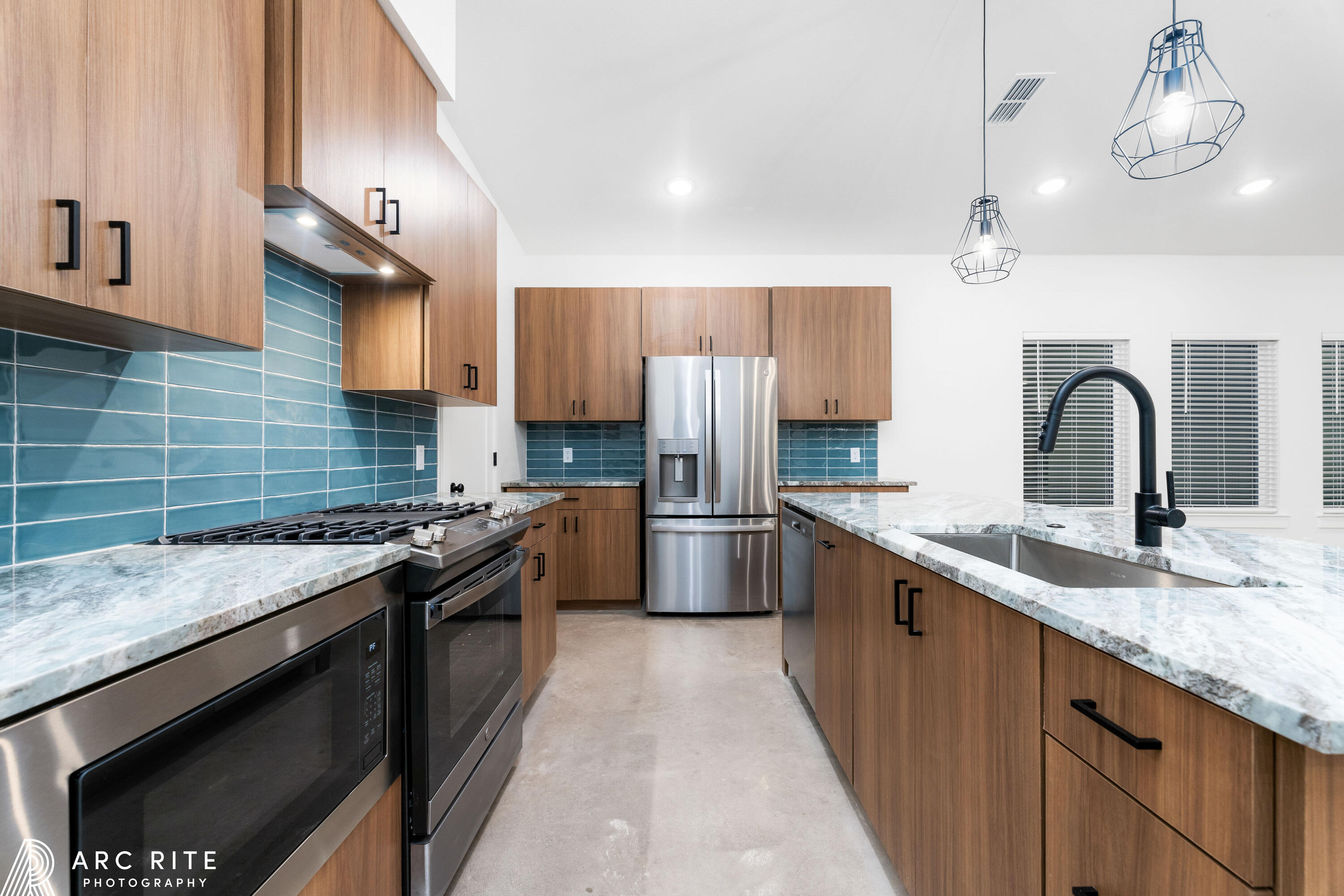 4523 22nd Place Lubbock, TX 79407 - Photo 6 of 29 452322ndPl-26