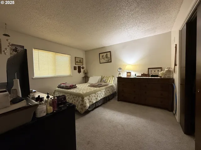 $949,900 | 17144 Parkview Drive, Brookings, OR 97415