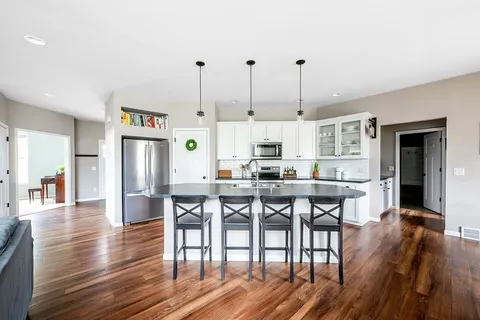 $699,999 | 334 Basilica Parkway, Verona, WI 53593