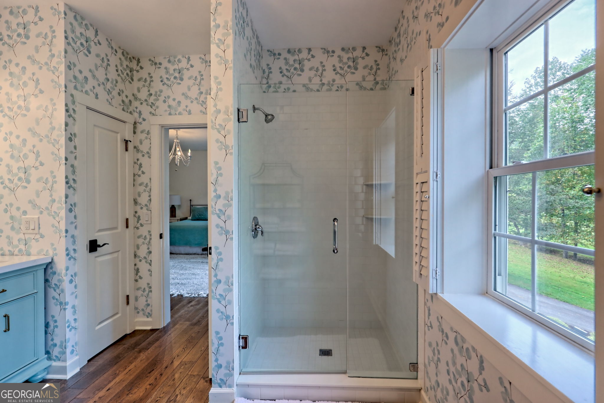 571 Ledford Road Dillard, GA 30537 - Photo 40 of 78 a bathroom with a shower