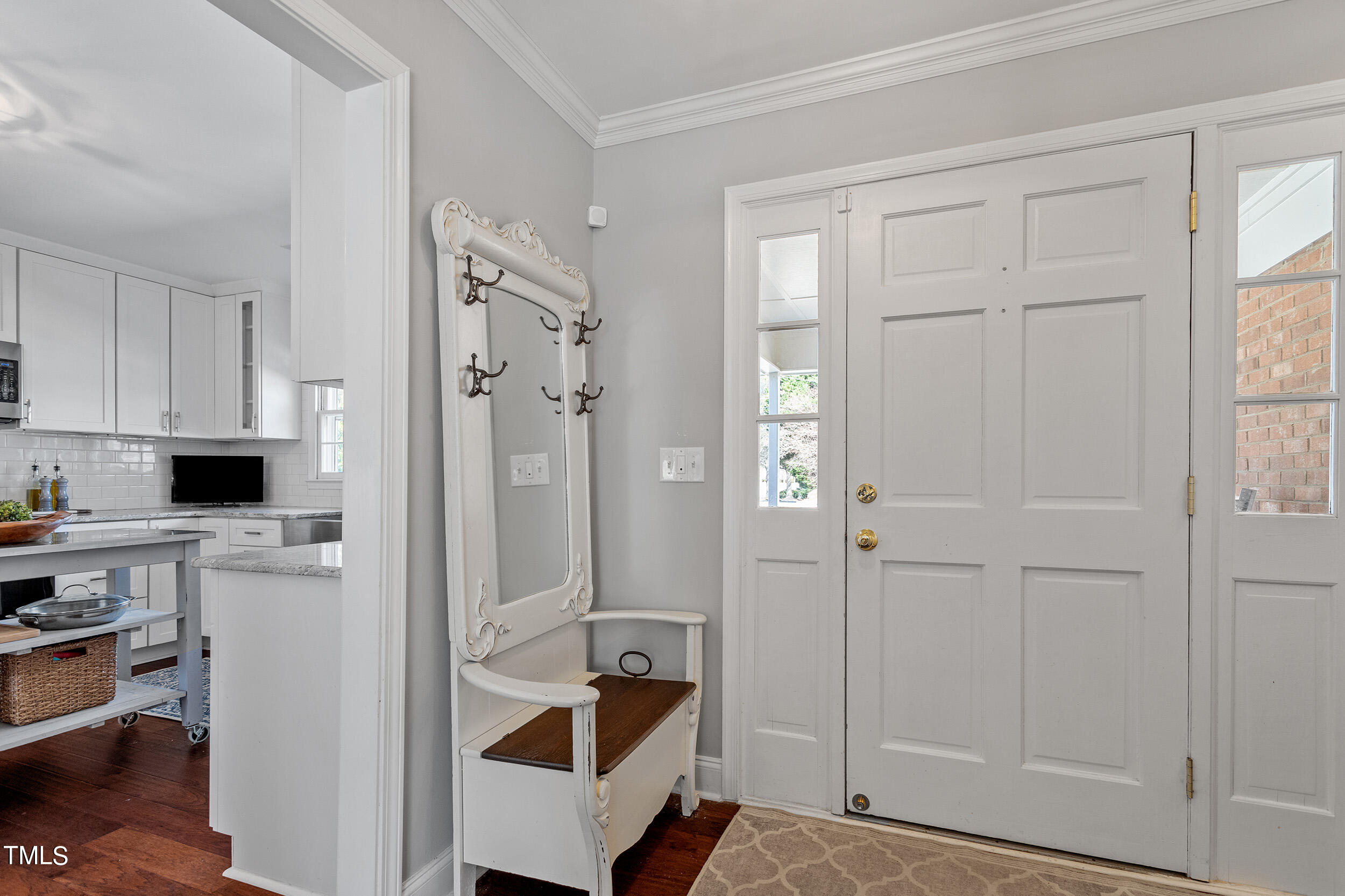 3316 Blue Ridge Road Raleigh, NC 27607 - Photo 4 of 35