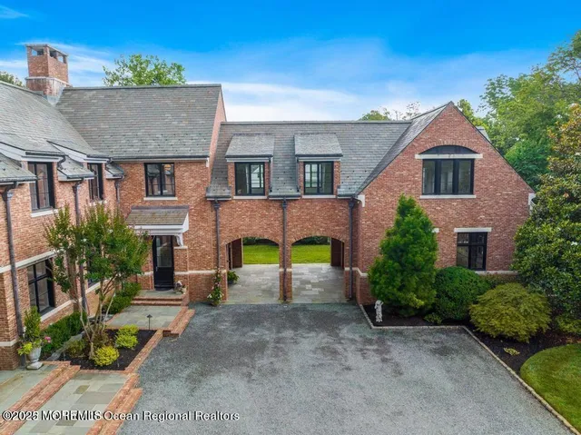 $25,000 | 18 Sheraton Lane, Rumson, NJ 07760