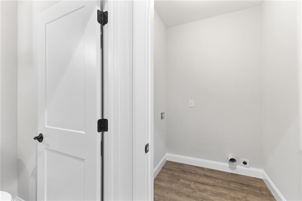 1713 Cagle Court Lawrenceville, GA 30045 - Photo 16 of 50 a view of a bathroom