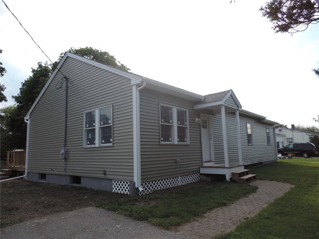 44 Anson Road Portsmouth, RI 02871 - Photo 1 of 3 Gallery Image 1