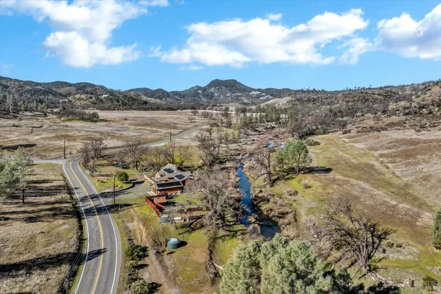 $975,000 | 1900 Stagecoach Canyon Road, Pope Valley, CA 94567